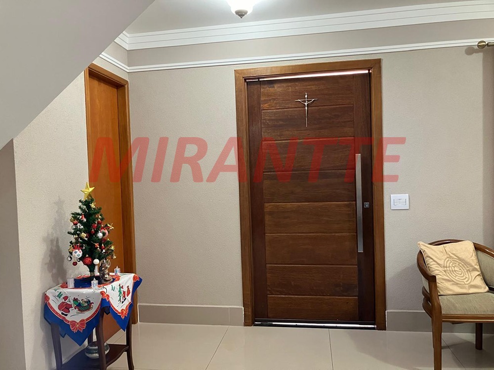 Sobrado de 88m² com 3 quartos em Santa Teresinha