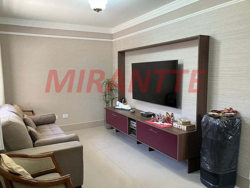Sobrado de 88m² com 3 quartos em Santa Teresinha