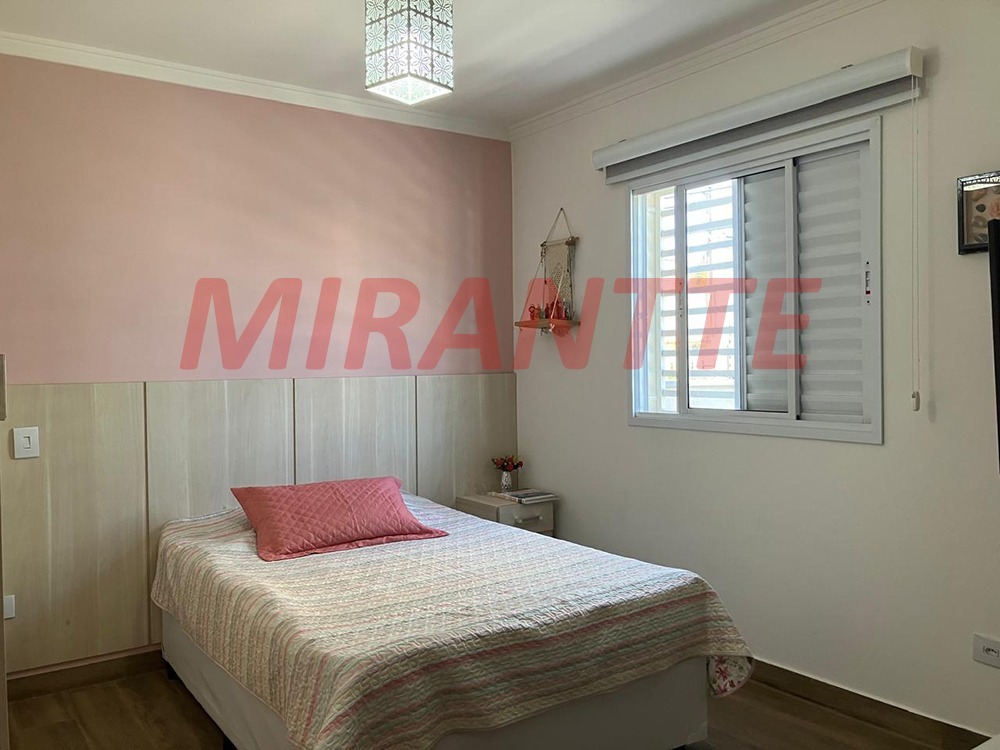 Sobrado de 88m² com 3 quartos em Santa Teresinha