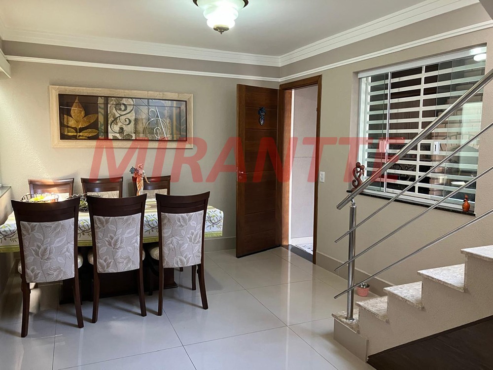 Sobrado de 88m² com 3 quartos em Santa Teresinha