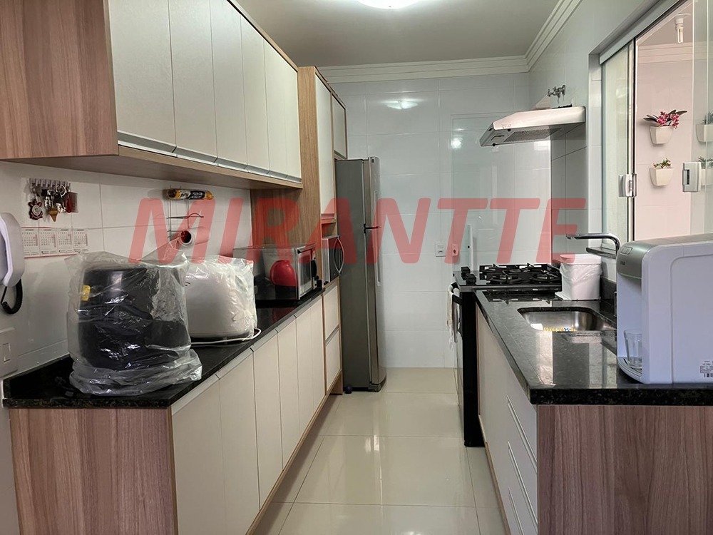 Sobrado de 88m² com 3 quartos em Santa Teresinha