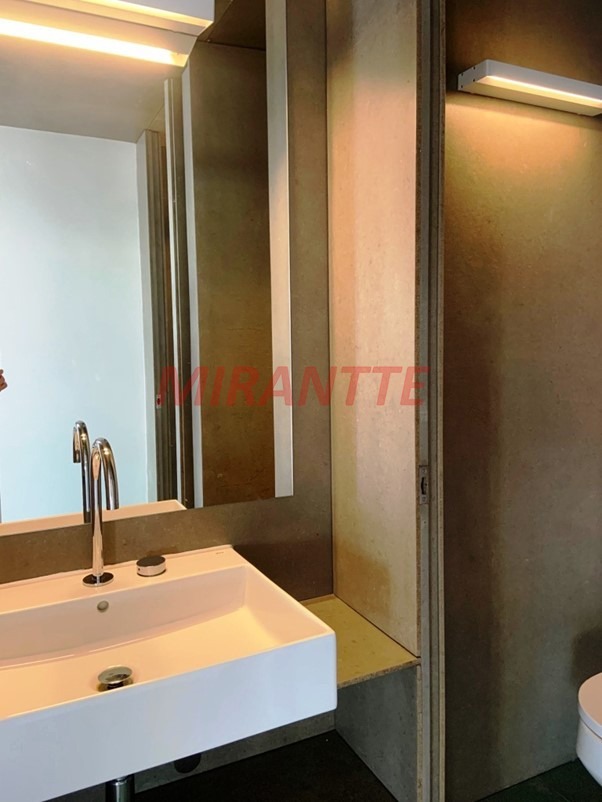 Comercial de 201m² em Jardim Paulistano