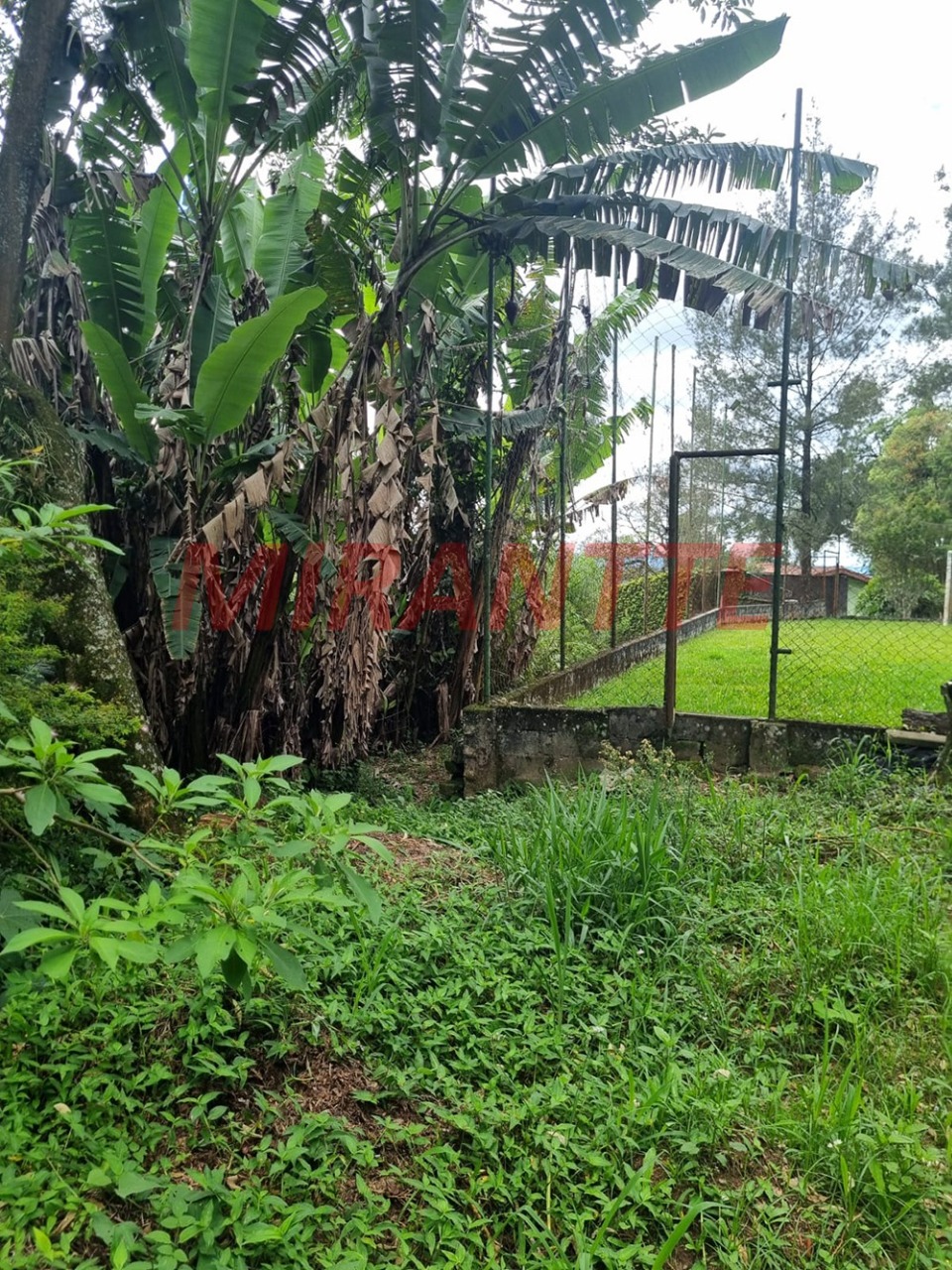 Terreno de 0m² em Jardim da Montanha