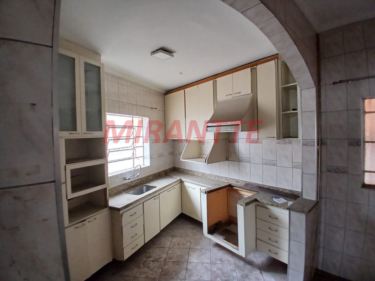 Casa terrea de 140m² com 2 quartos em Vila Gomes Cardim