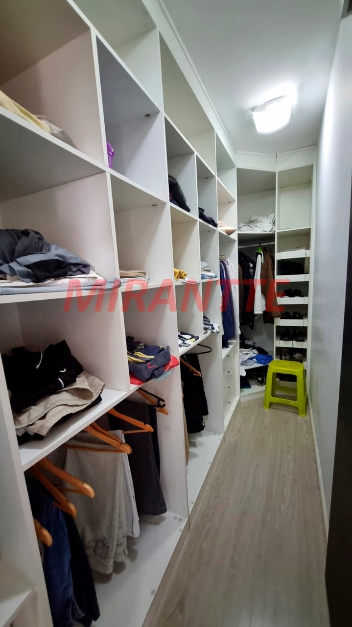 Sobrado de 186m² com 3 quartos em Vila Nova Mazzei