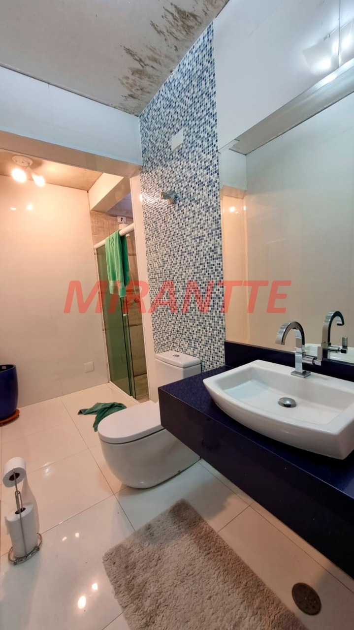 Sobrado de 186m² com 3 quartos em Vila Nova Mazzei