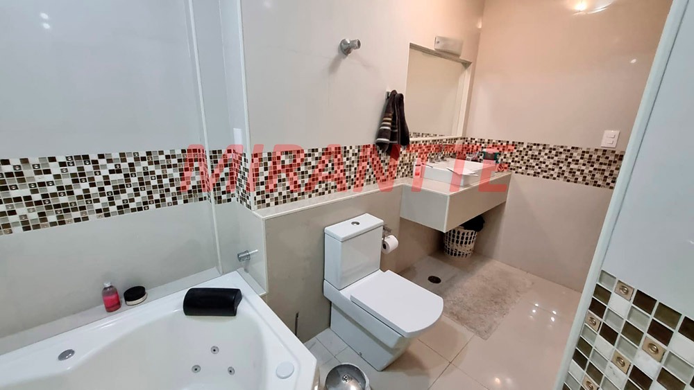 Sobrado de 186m² com 3 quartos em Vila Nova Mazzei