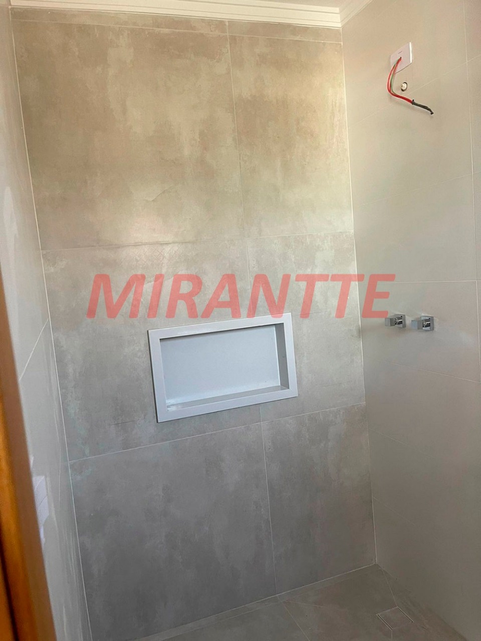 Sobrado de 126m² com 3 quartos em Tremembe