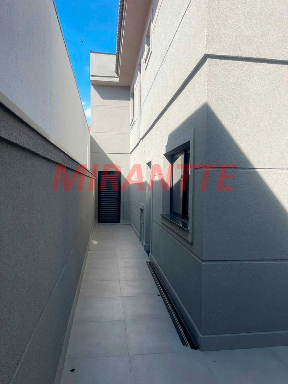 Sobrado de 126m² com 3 quartos em Tremembe
