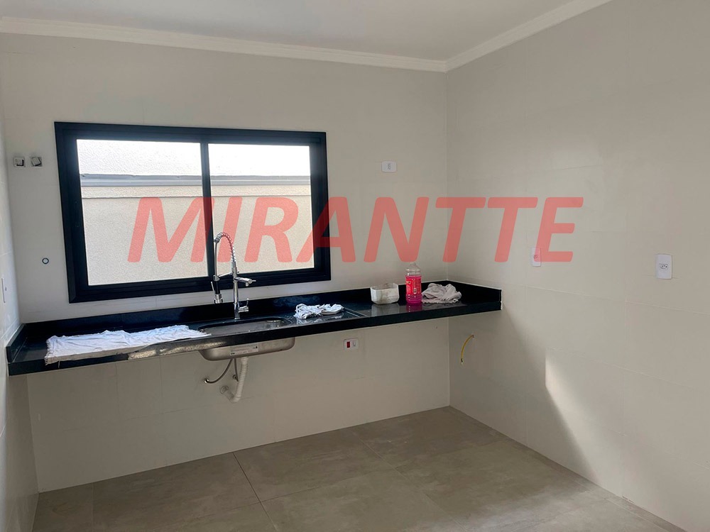 Sobrado de 126m² com 3 quartos em Tremembe