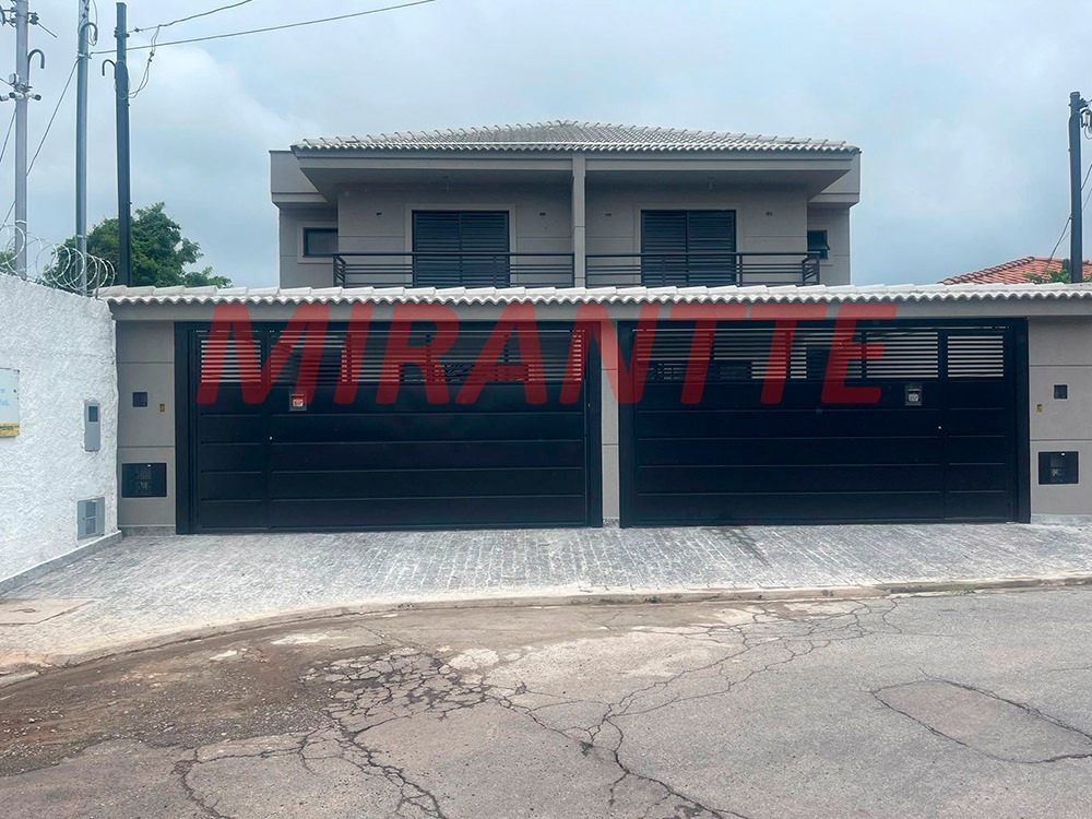 Sobrado de 126m² com 3 quartos em Tremembe