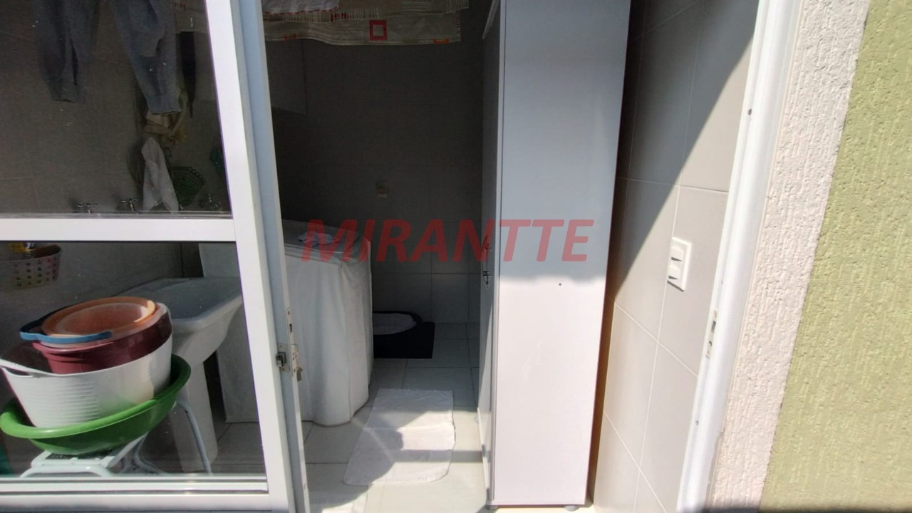 Sobrado de 141m² com 3 quartos em Vila Mazzei