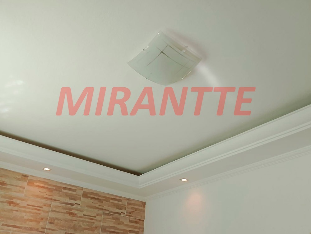 Sobrado de 120m² com 2 quartos em Santana
