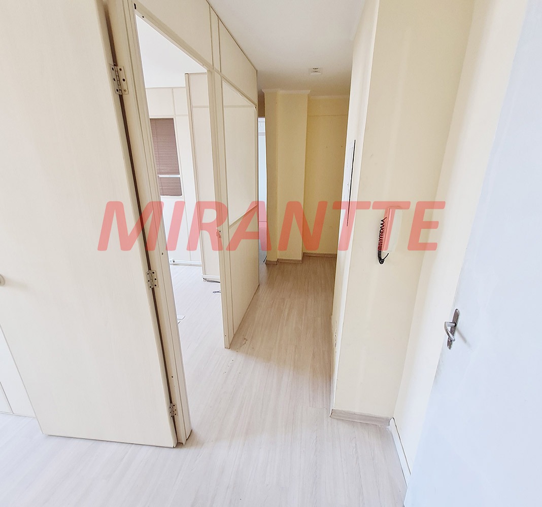 Comercial de 66m² em Santana