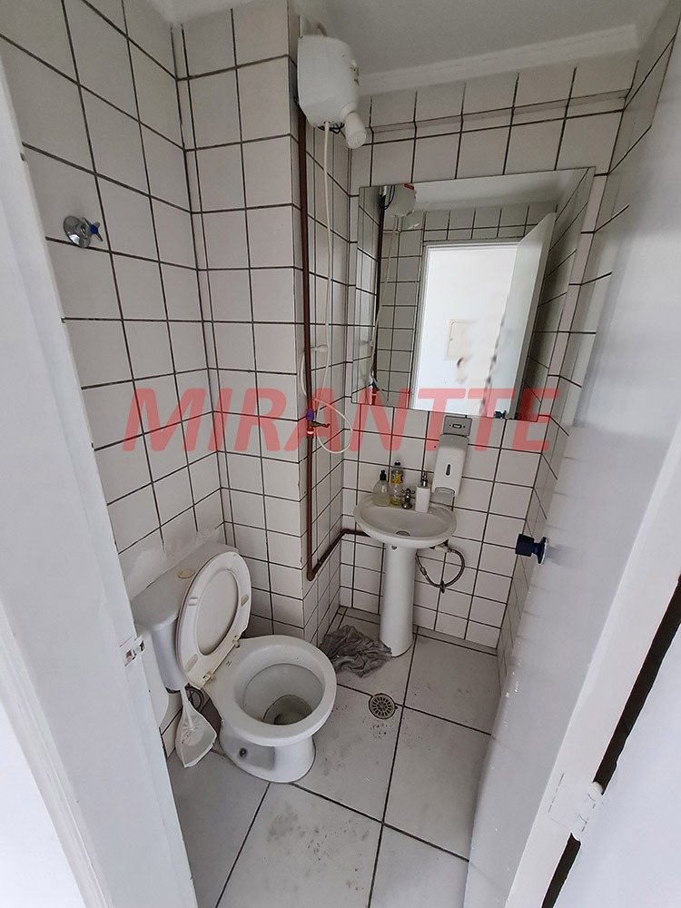 Comercial de 66m² em Santana