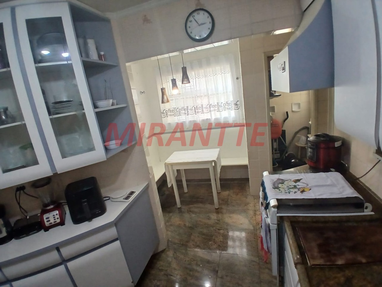Apartamento de 80m² com 3 quartos em Santa Teresinha