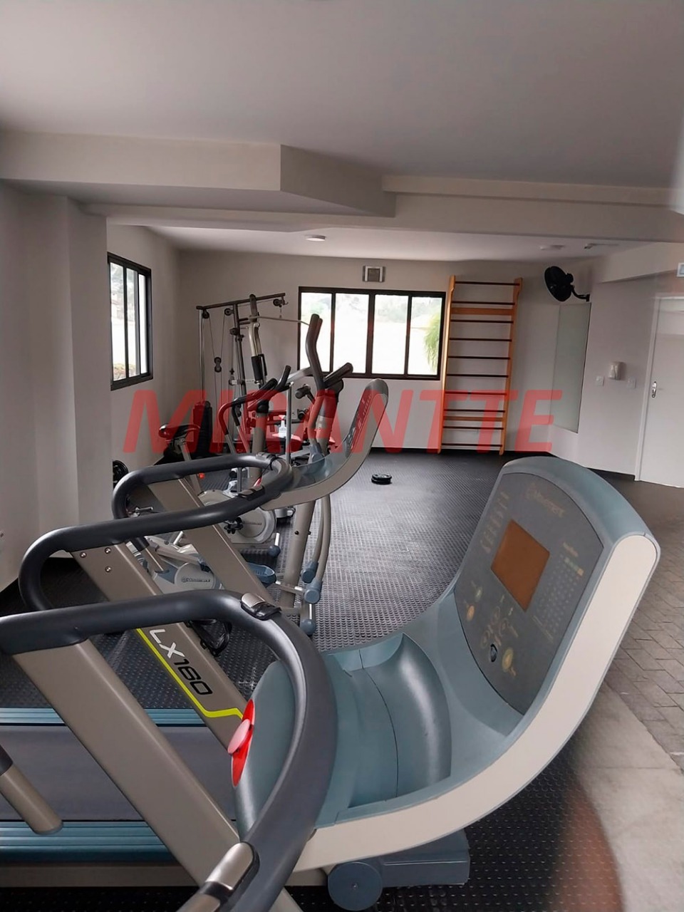 Apartamento de 0.55m² com 2 quartos em Santa Teresinha