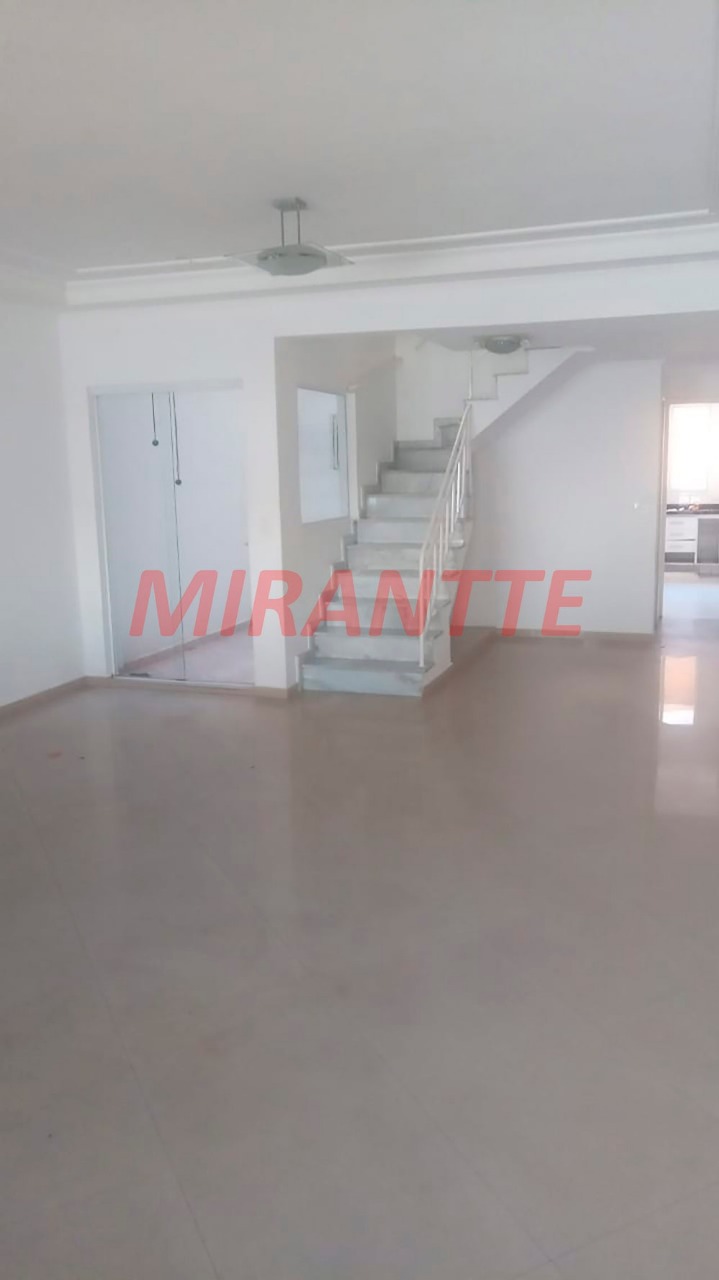 Cond. fechado de 150m² com 4 quartos em Horto Florestal