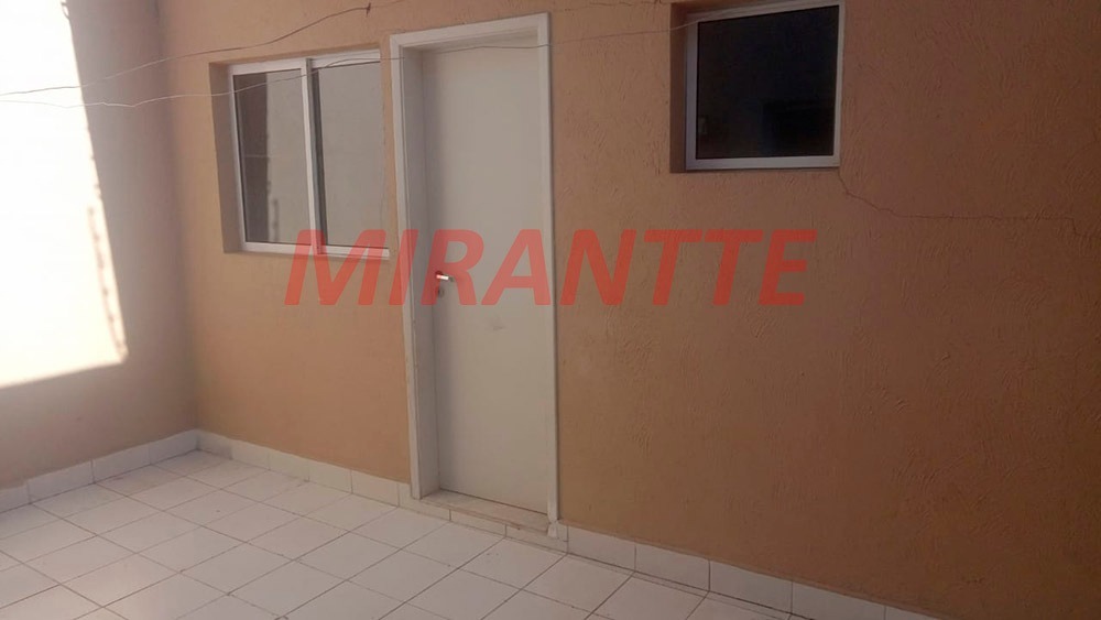 Cond. fechado de 150m² com 4 quartos em Horto Florestal