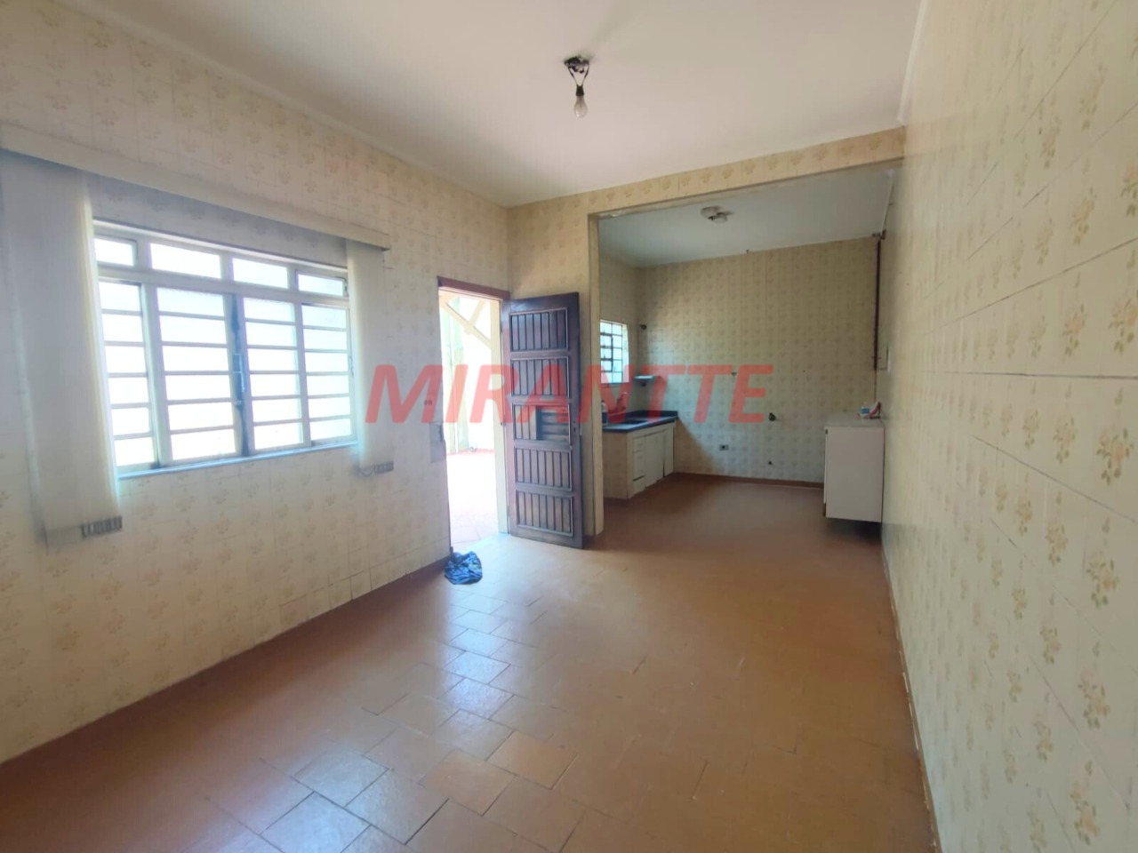 Sobrado de 280m² com 3 quartos em Santana