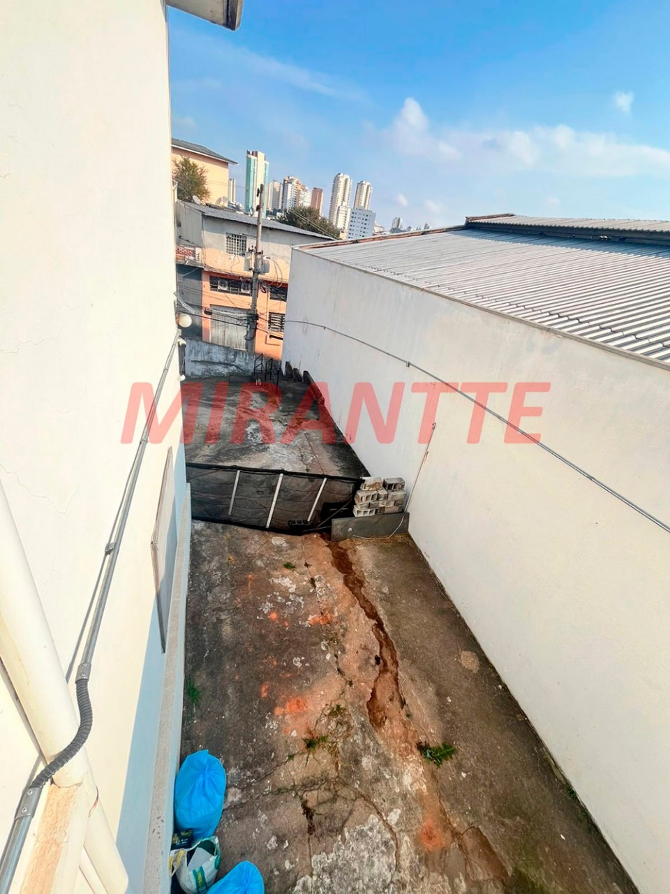 Casa terrea de 143m² com 2 quartos em Água Fria