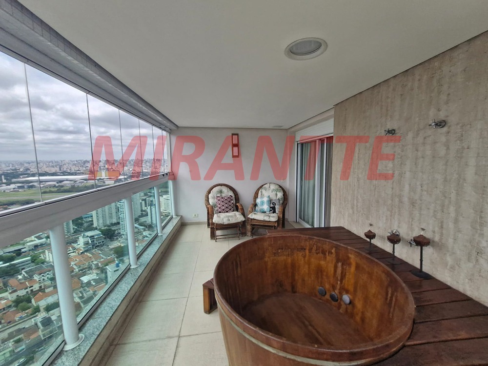 Cobertura de 400m² com 4 quartos em Santa Teresinha