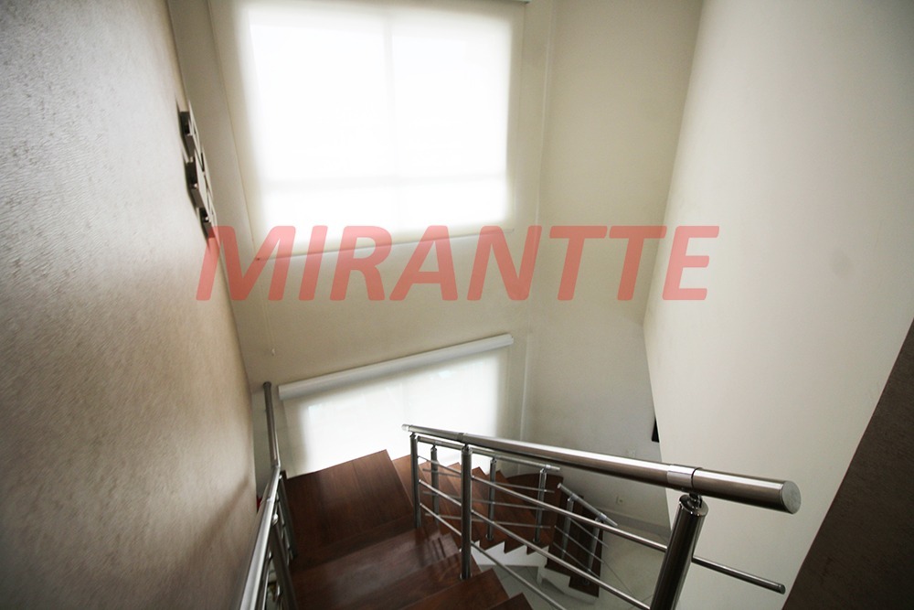 Cobertura de 400m² com 4 quartos em Santa Teresinha