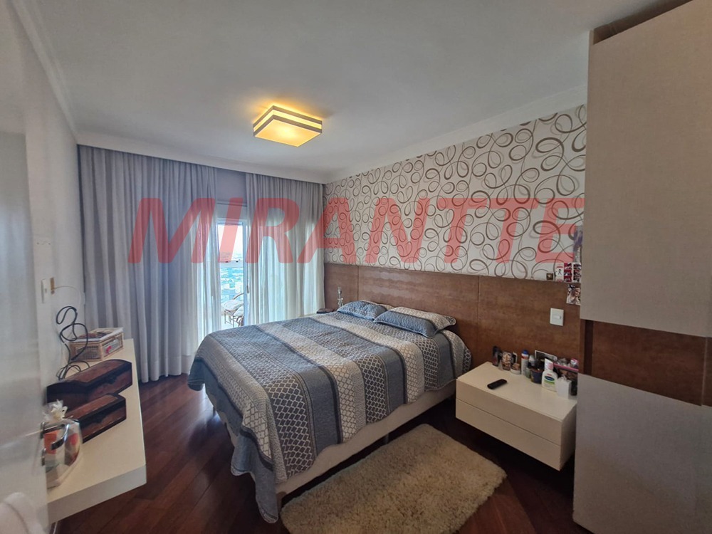 Cobertura de 400m² com 4 quartos em Santa Teresinha