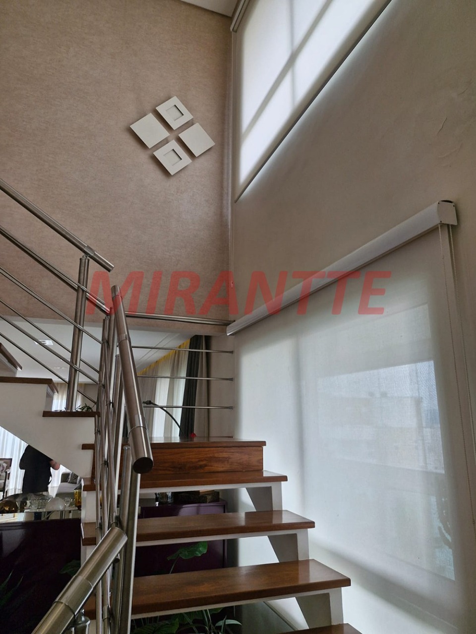 Cobertura de 400m² com 4 quartos em Santa Teresinha
