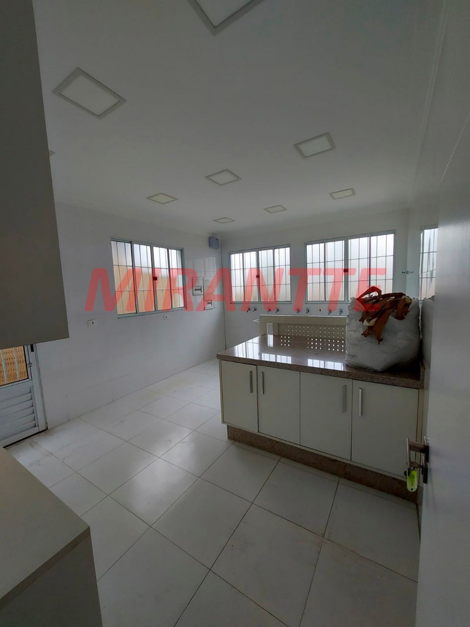 Casa terrea de 600m² com 4 quartos em Jardim França