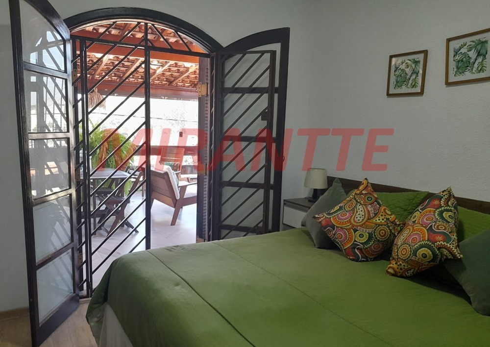 Sobrado de 100m² com 2 quartos em Jardim Peri