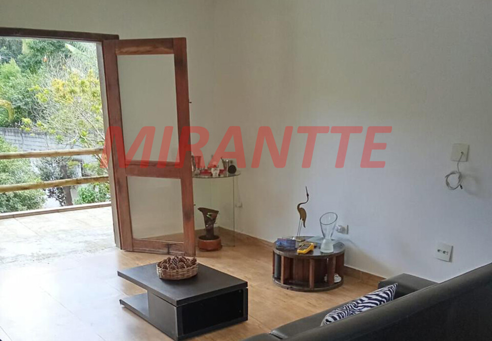 Chácara de 600m² com 6 quartos em Rio Abaixo