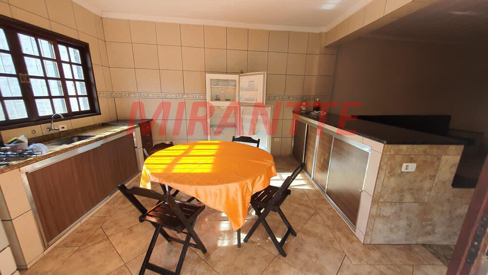 Chácara de 600m² com 6 quartos em Rio Abaixo