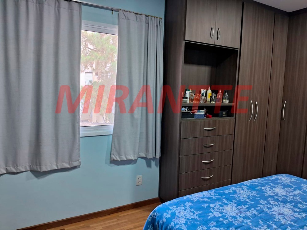 Cond. fechado de 130m² com 3 quartos em Santa Teresinha