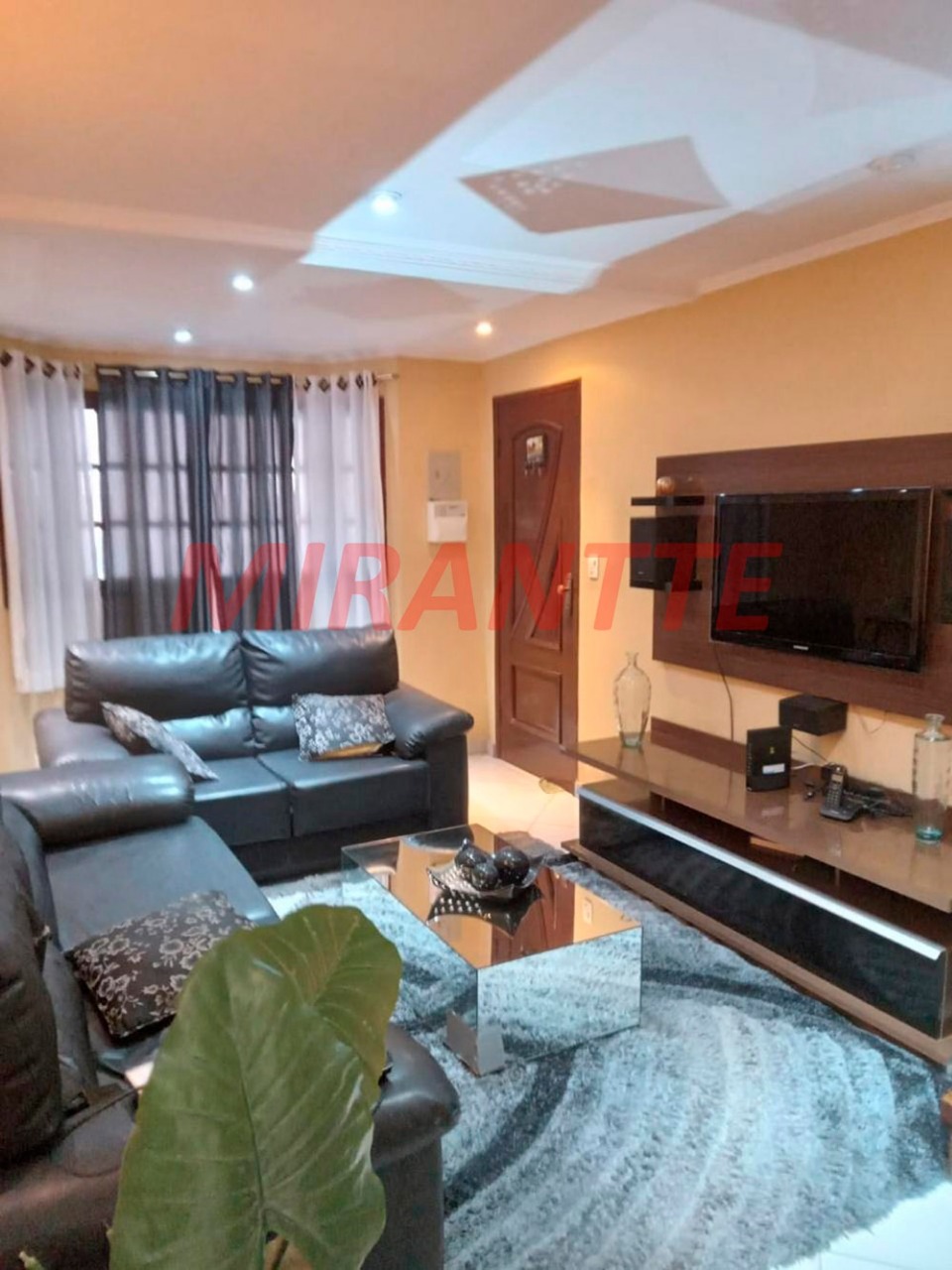 Casa terrea de 200m² com 3 quartos em Jardim Modelo