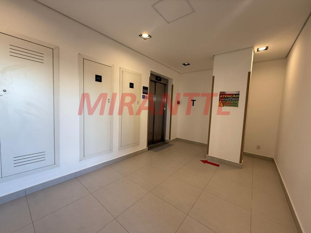 Apartamento de 74m² com 2 quartos em Santana