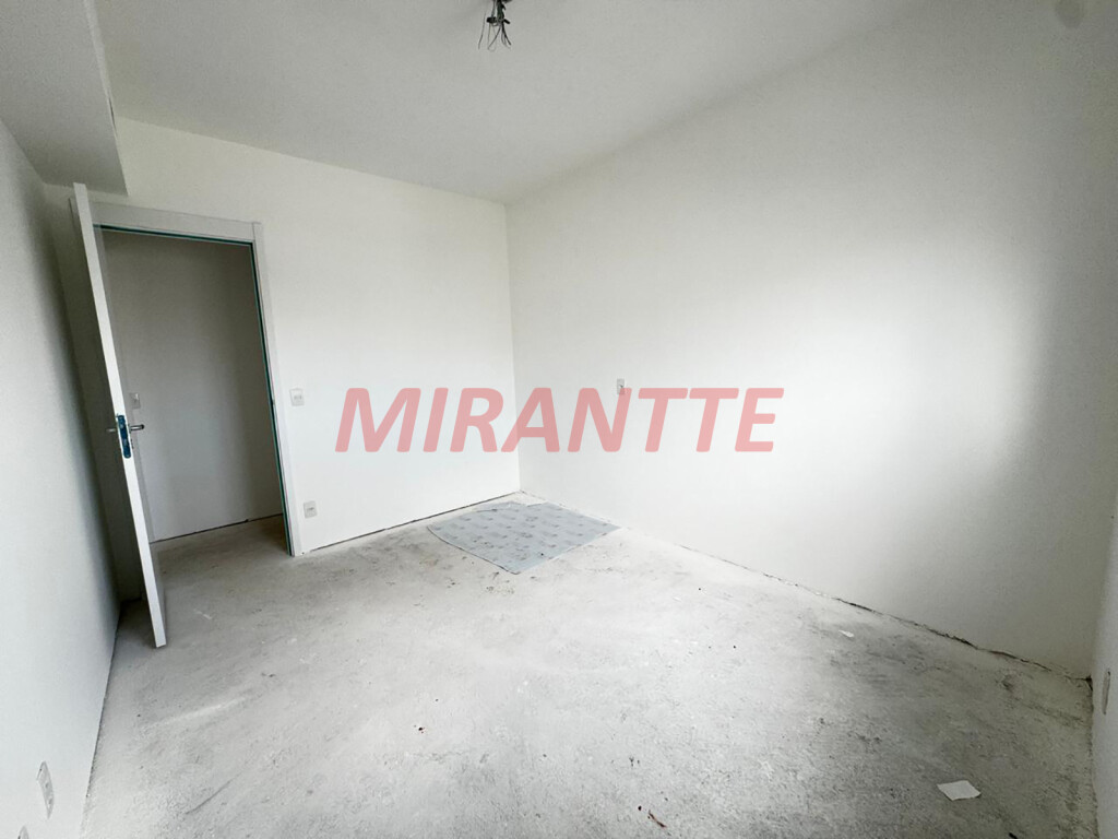 Apartamento de 74m² com 2 quartos em Santana