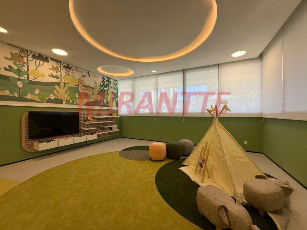 Apartamento de 74m² com 2 quartos em Santana