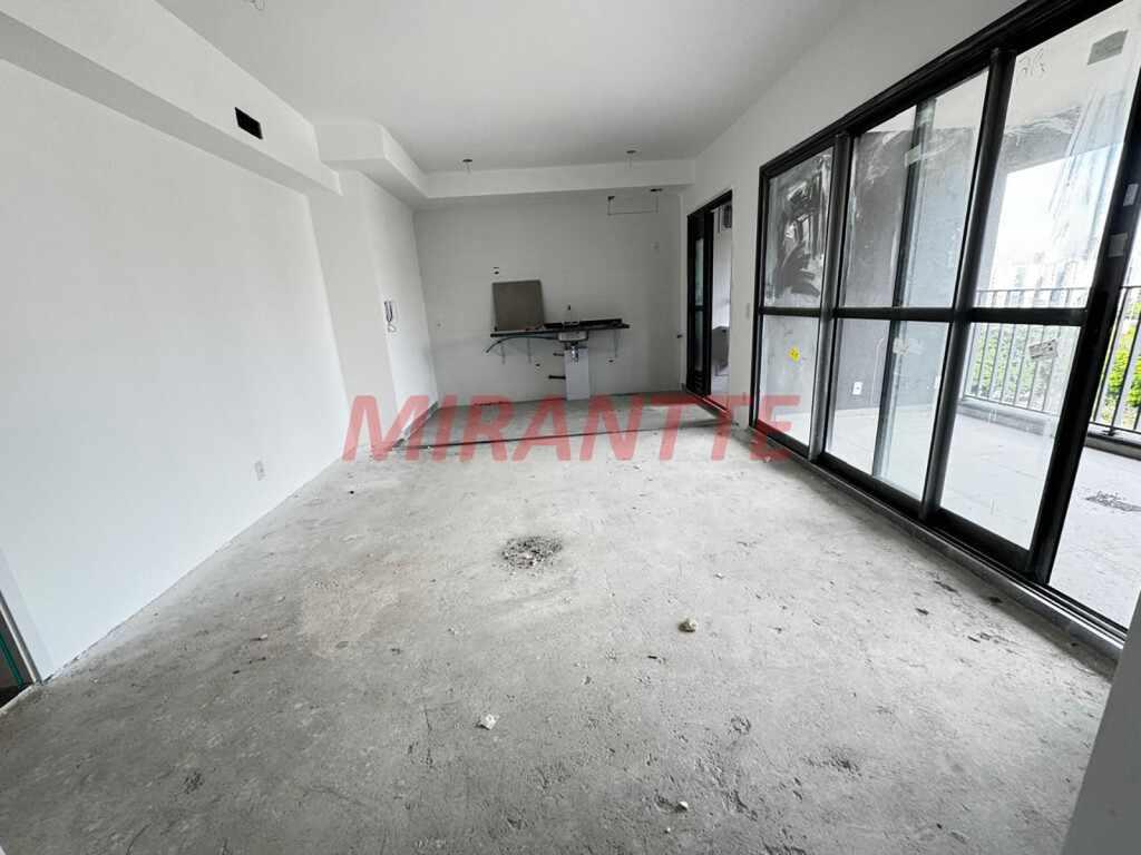 Apartamento de 74m² com 2 quartos em Santana