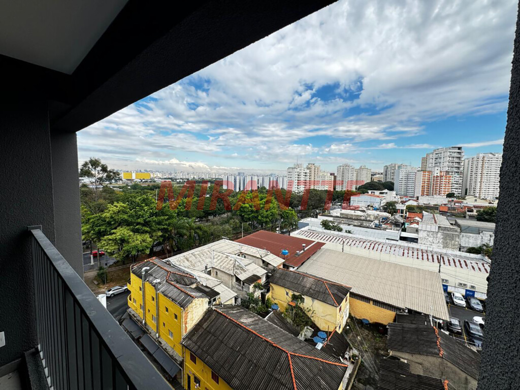 Apartamento de 74m² com 2 quartos em Santana