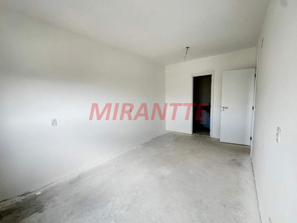 Apartamento de 74m² com 2 quartos em Santana