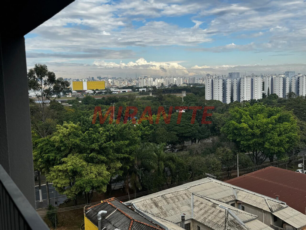 Apartamento de 74m² com 2 quartos em Santana