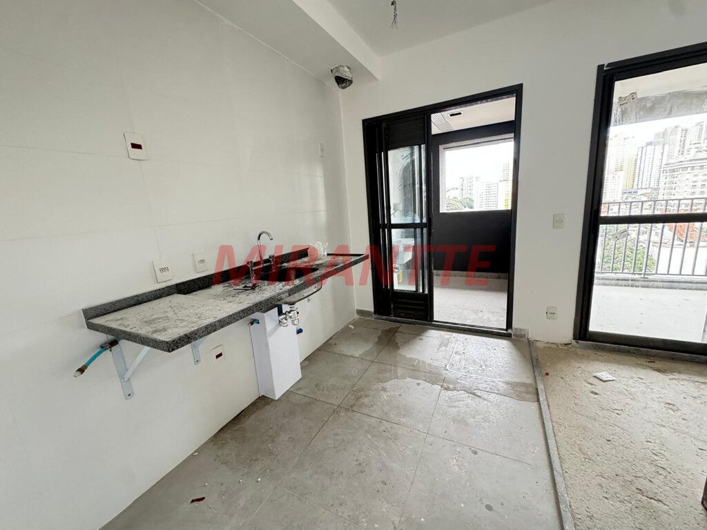 Apartamento de 74m² com 2 quartos em Santana