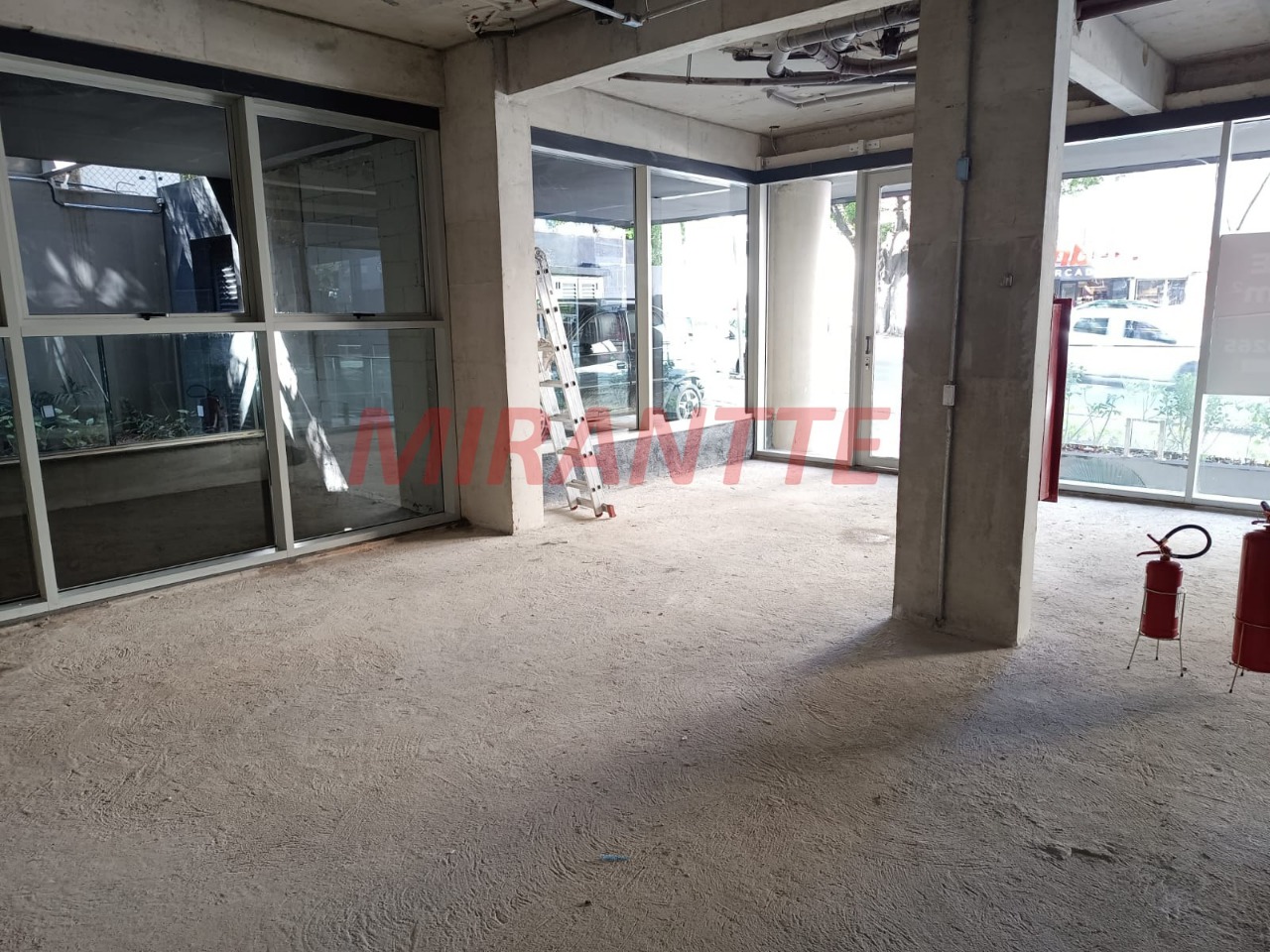 Comercial de 389m² em Pinheiros