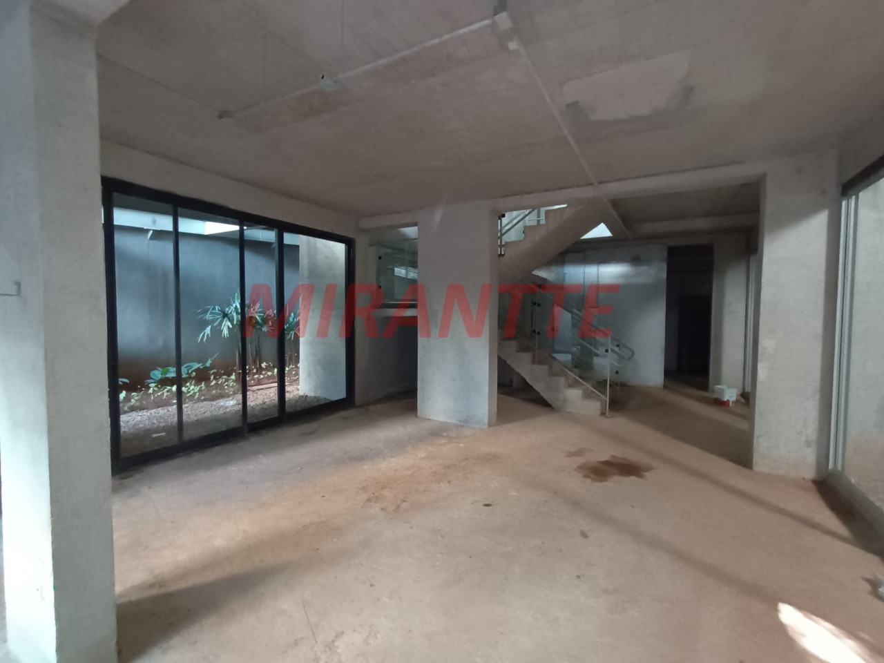 Comercial de 389m² em Pinheiros