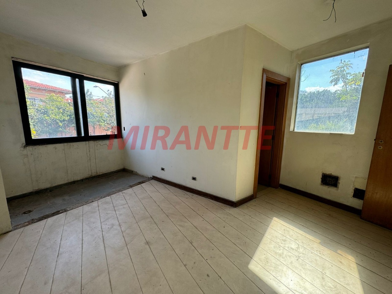 Casa terrea de 884m² com 5 quartos em Morumbi