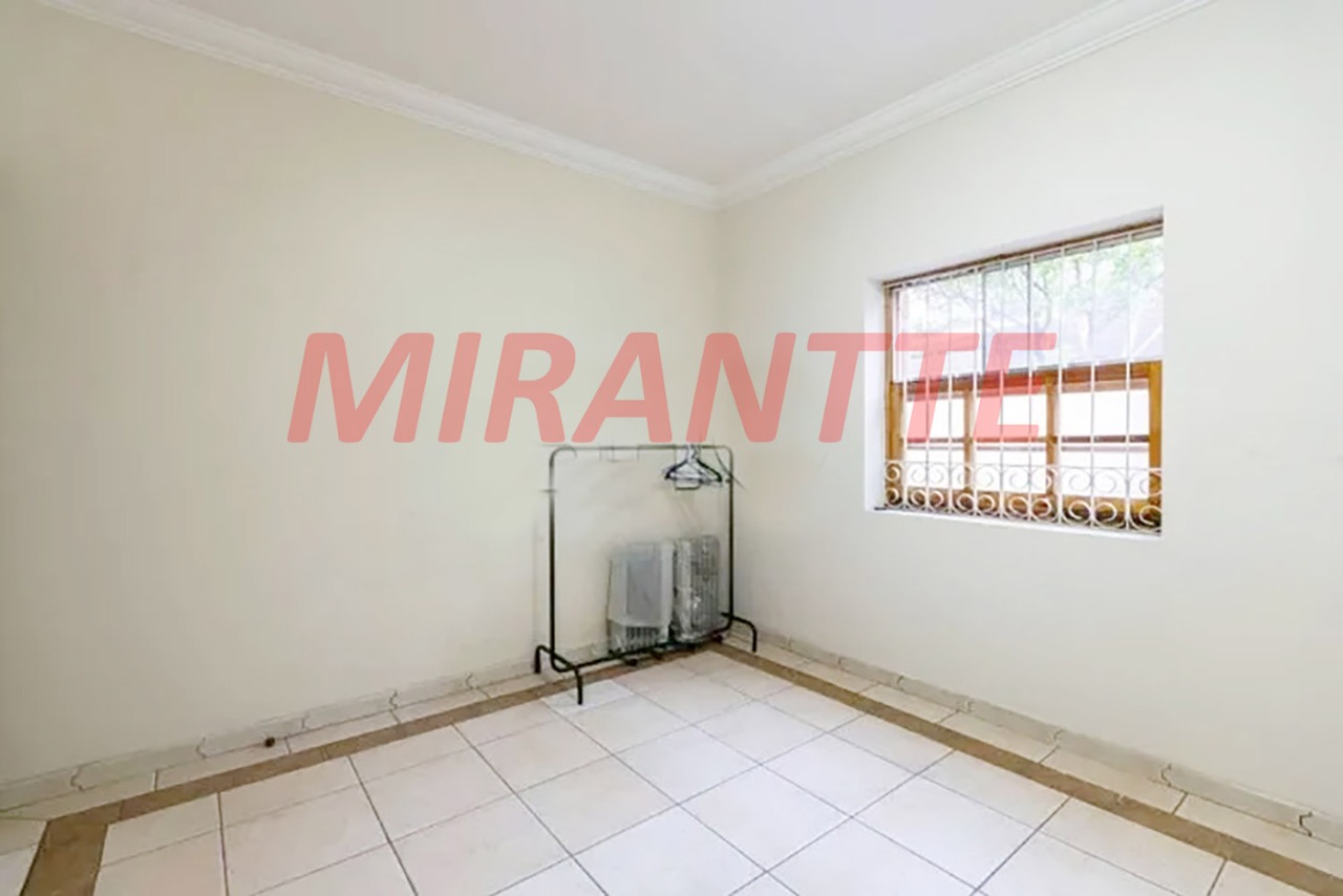 Casa terrea de 440m² com 4 quartos em Santa Teresinha
