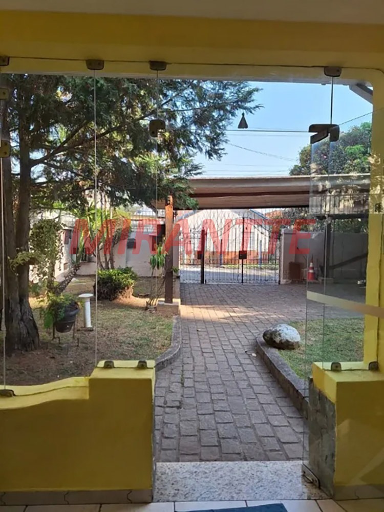 Casa terrea de 440m² com 4 quartos em Santa Teresinha