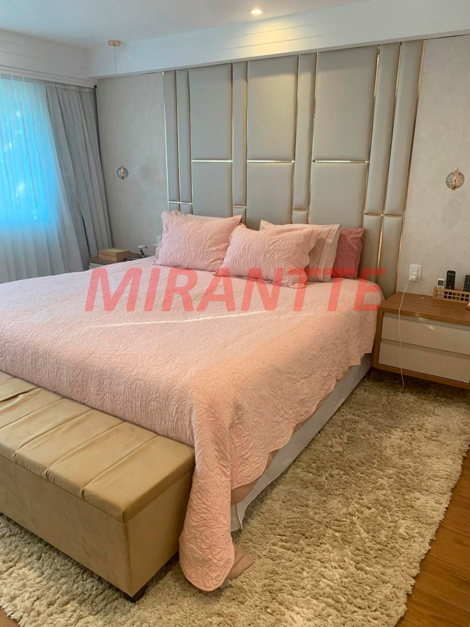 Cond. fechado de 383m² com 6 quartos em Jardim França