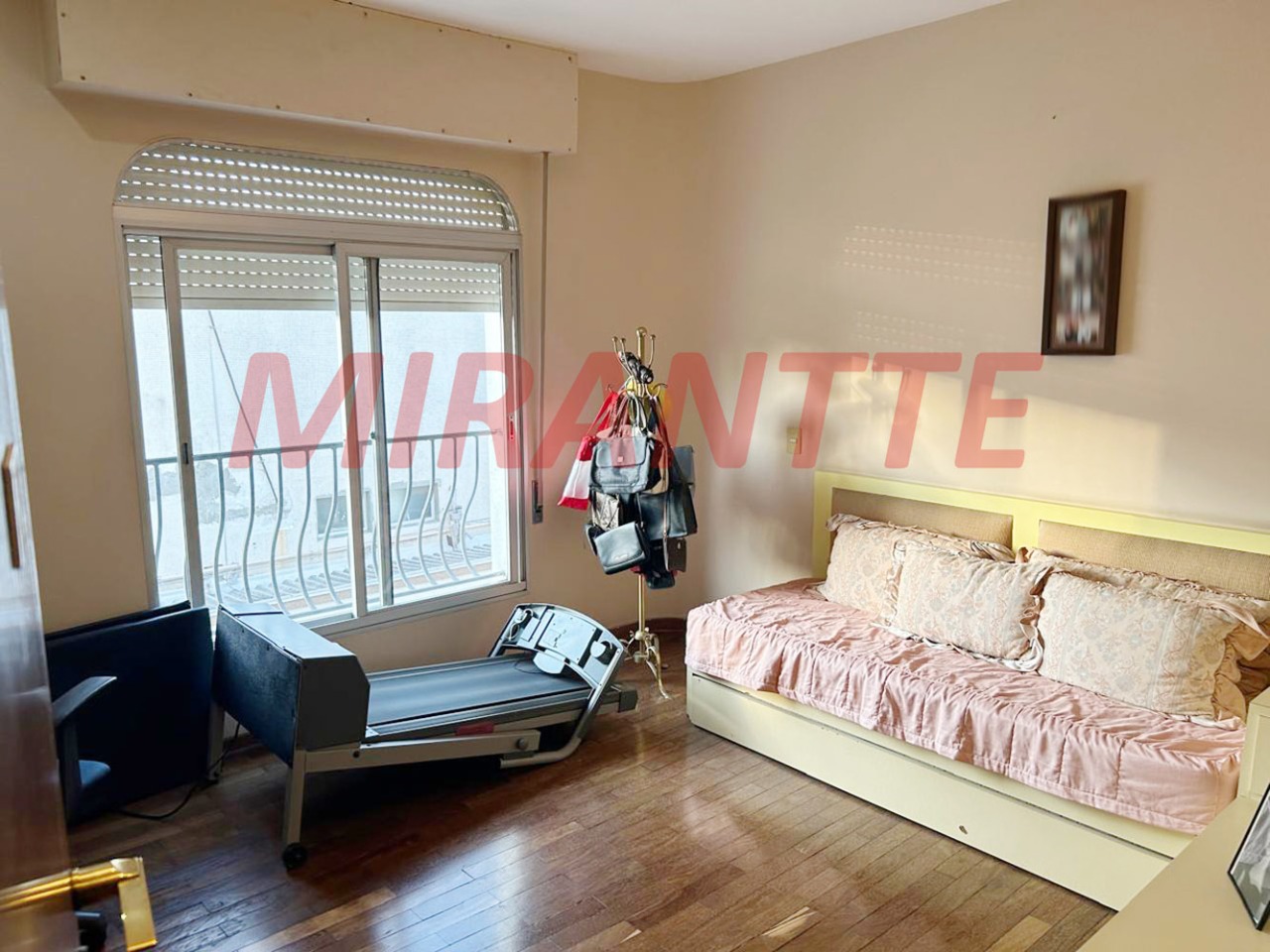 Apartamento de 200m² com 4 quartos em Higienópolis